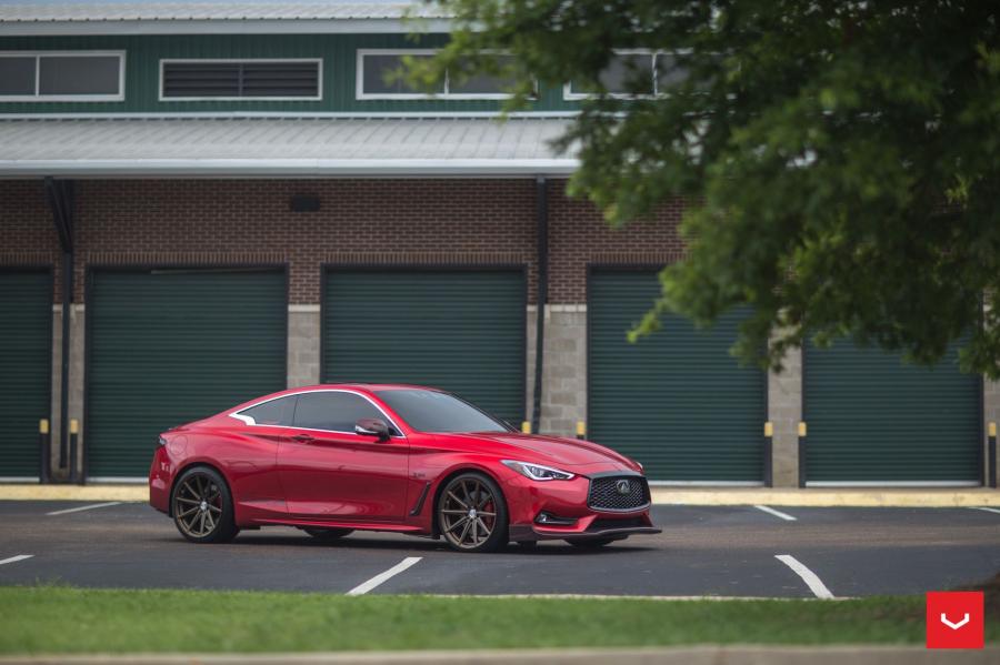  Infiniti Q60 2.0t on Vossen Wheels (VFS10) 2017 года  (фото 30 из 42)